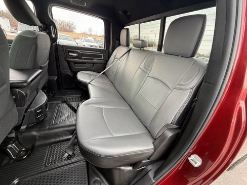 Used 2024 RAM 3500 Big Horn w/ Level 2 Equipment Group AWD/4WD image 18