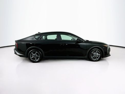 Used 2025 Kia K4 FWD image 10