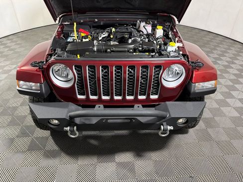 Used 2021 Jeep Gladiator Overland w/ Popular Equipment Package AWD/4WD image 26