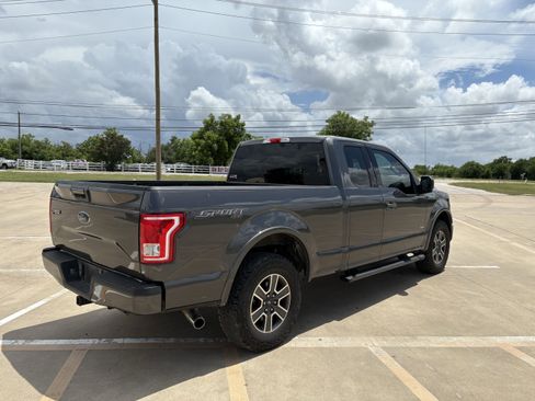 Used 2015 Ford F150 XLT w/ Equipment Group 301A Mid AWD/4WD image 6
