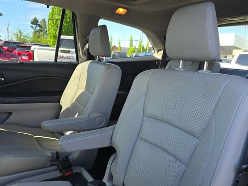 Used 2017 Honda Pilot Elite image 56
