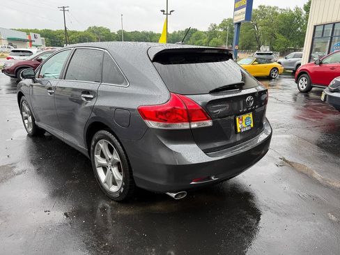 Used 2011 Toyota Venza AWD w/ Convenience Pkg image 5
