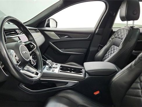Used 2021 Jaguar F-PACE S image 12