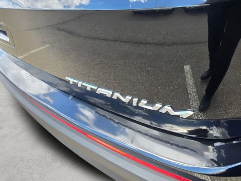 Used 2016 Ford Edge Titanium w/ Equipment Group 301A image 17