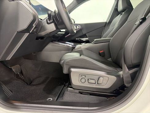 Used 2026 BMW X3 xDrive30i w/ Premium Package AWD/4WD image 14