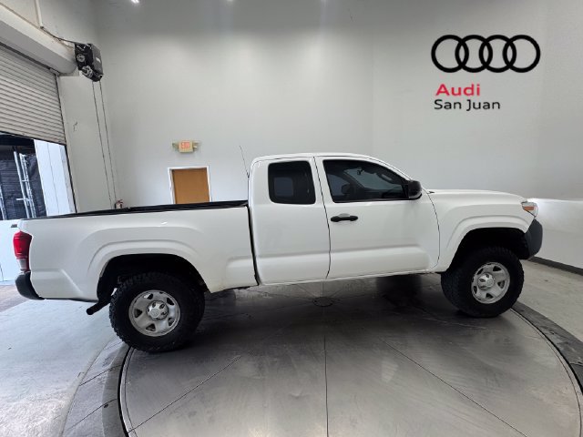 Used 2018 Toyota Tacoma SR AWD/4WD image 28