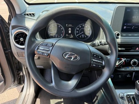 Used 2022 Hyundai Kona SEL FWD image 16