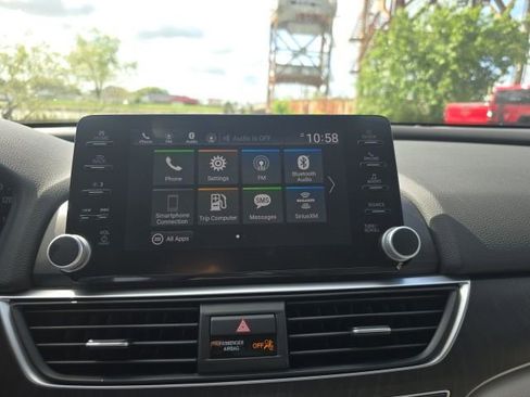 Used 2018 Honda Accord EX-L image 15