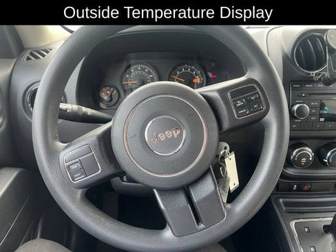Used 2017 Jeep Patriot Sport FWD image 11