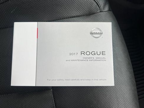 Used 2017 Nissan Rogue SL w/ SL Premium Package AWD/4WD image 25