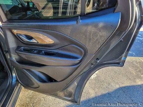 Used 2019 GMC Terrain SLE w/ Driver Convenience Package image 31