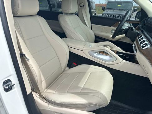 Used 2025 Mercedes-Benz GLE 350 4MATIC image 26