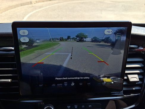 Used 2024 Ford Transit 350 XLT RWD image 19