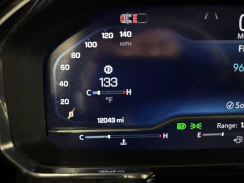 Certified 2025 Chevrolet Silverado 1500 LTZ w/ Technology Package image 30