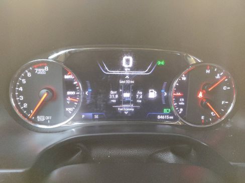 Used 2020 GMC Acadia SLT w/ Driver Alert Package II FWD image 23