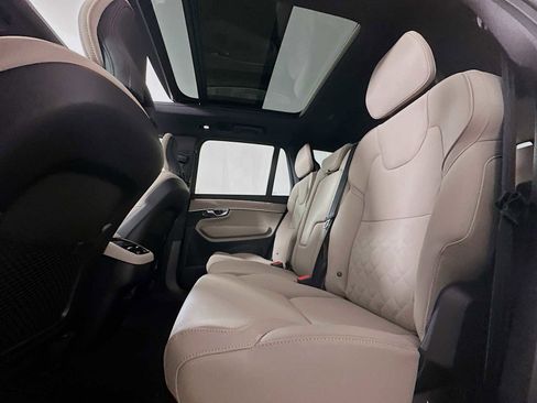 New 2026 Volvo XC90 B5 Core image 23