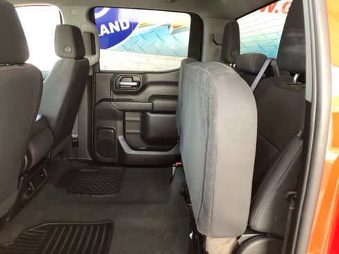 Used 2021 Chevrolet Silverado 1500 Custom AWD/4WD image 11
