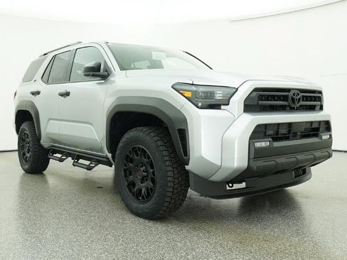 New 2026 Toyota 4Runner SR5 AWD/4WD image 29