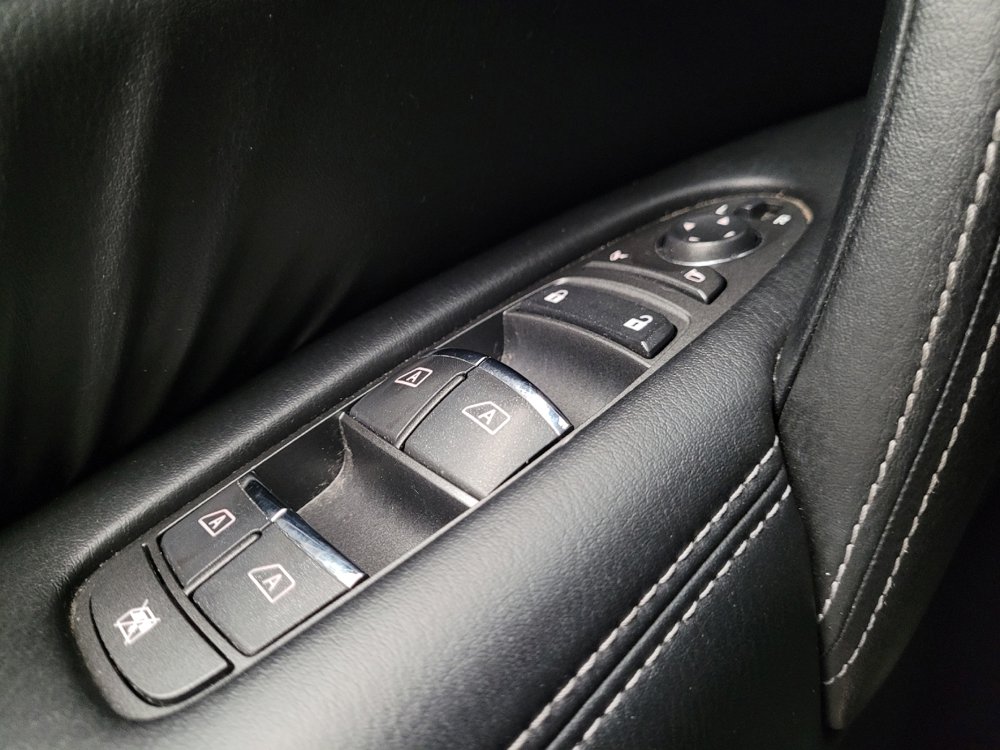 Used 2020 Nissan Armada Platinum AWD/4WD image 27