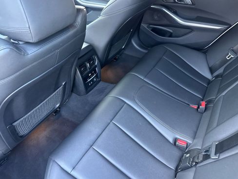 Used 2019 BMW 330i Sedan image 27