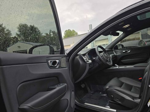 Used 2024 Volvo XC60 T8 Ultimate w/ Climate Package AWD/4WD image 20