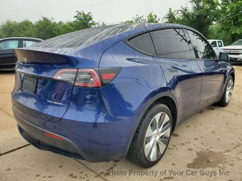 Used 2023 Tesla Model Y Long Range image 7