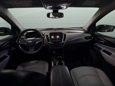 Used 2018 Chevrolet Equinox Premier FWD image 9