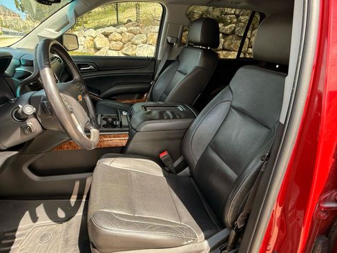 Used 2015 Chevrolet Tahoe LTZ AWD/4WD image 10