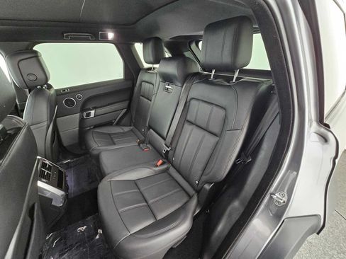 Used 2022 Land Rover Range Rover Sport SE AWD/4WD image 17