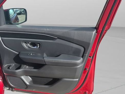 Certified 2025 Honda Pilot Elite image 28