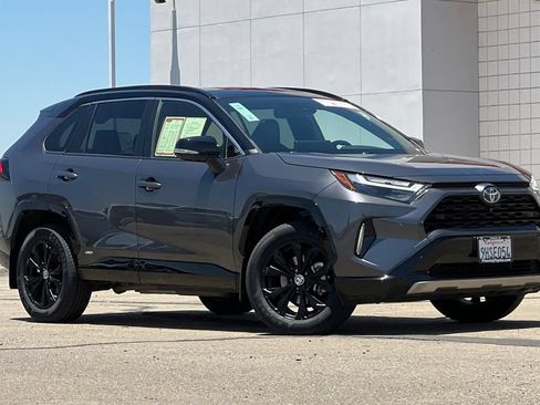 Certified 2023 Toyota RAV4 XSE AWD/4WD image 2