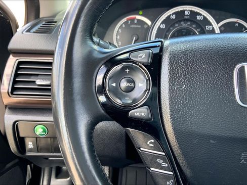 Used 2017 Honda Accord EX-L image 23