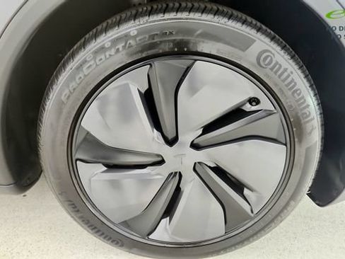 Used 2026 Tesla Model Y AWD image 84