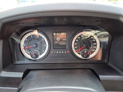 Used 2019 RAM 1500 Classic SLT AWD/4WD image 30