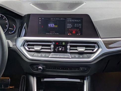 Used 2020 BMW 330i 330i w/ M Sport Package image 18