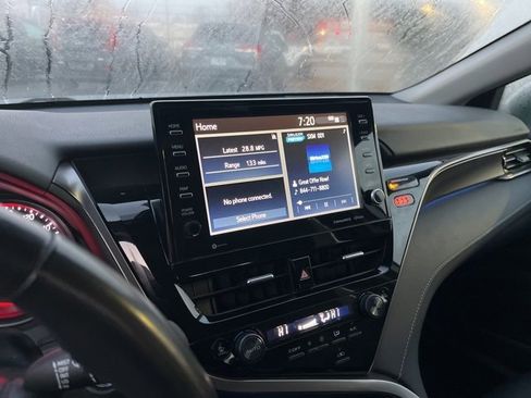 Used 2024 Toyota Camry XSE image 23