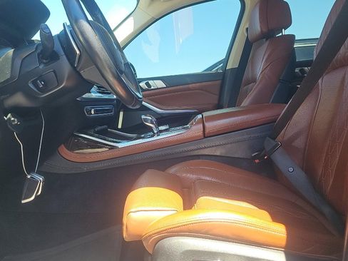 Used 2020 BMW X7 xDrive40i w/ Executive Package AWD/4WD image 4