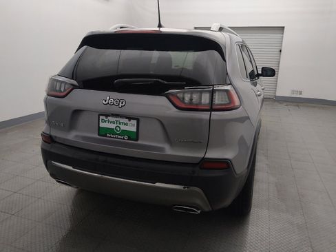 Used 2020 Jeep Cherokee Limited image 7