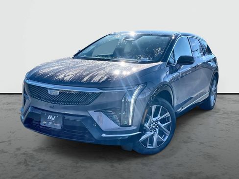 New 2026 Cadillac Optiq Luxury 1 image 1