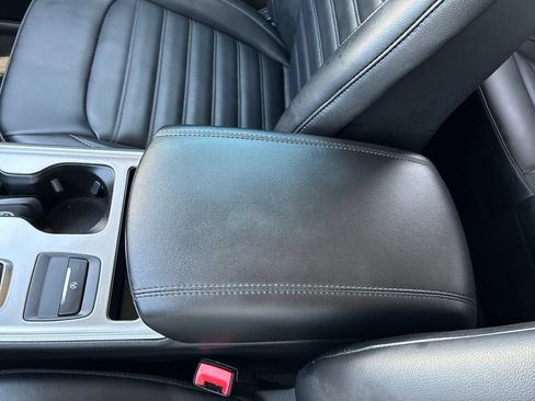 Used 2024 Ford Edge SEL w/ Convenience Package AWD/4WD image 35