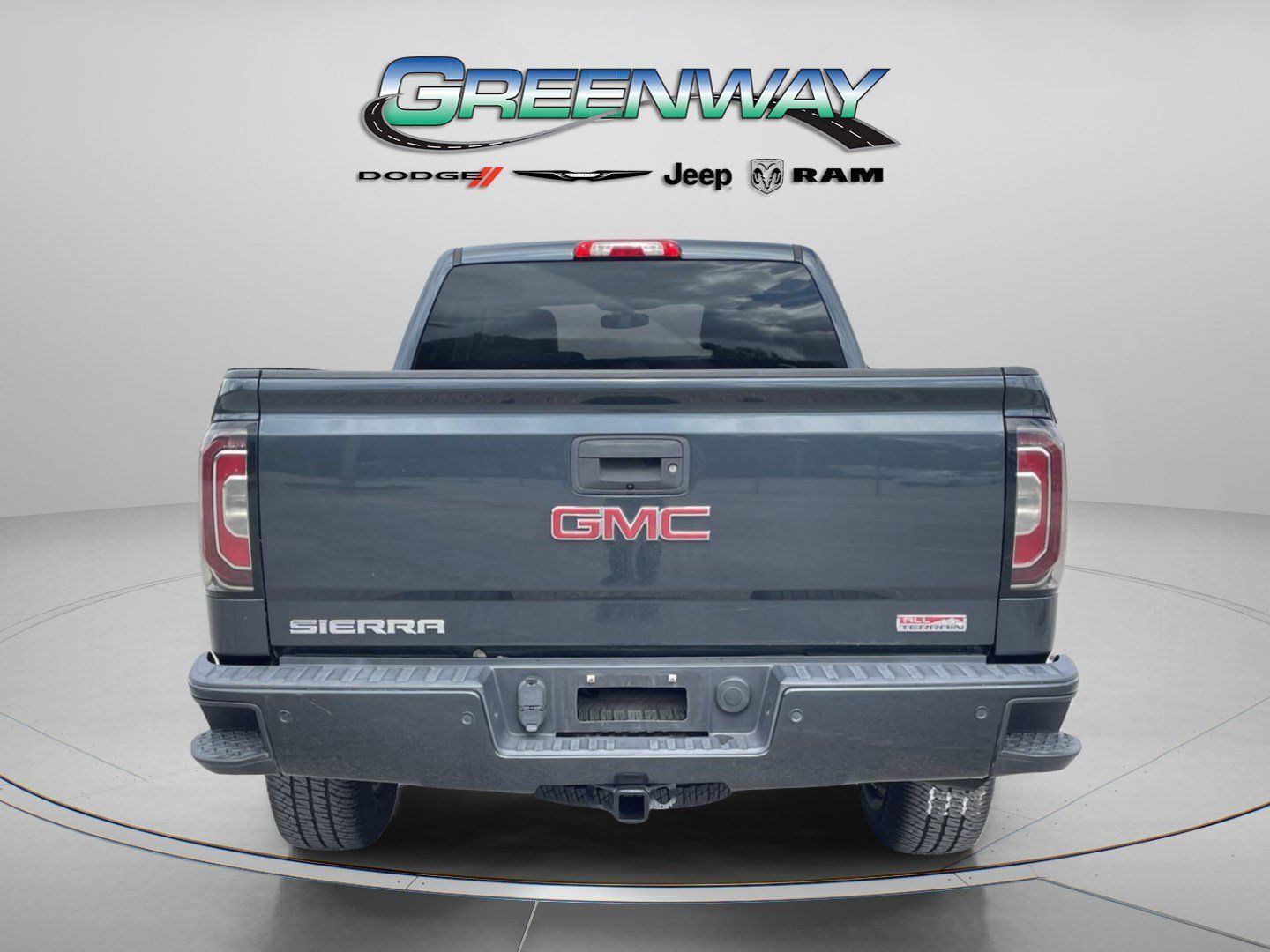 Used 2018 GMC Sierra 1500 SLT w/ All Terrain Package AWD/4WD image 3