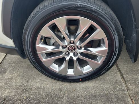 Certified 2021 Toyota RAV4 Limited image 29