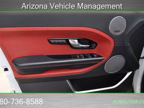 Used 2014 Land Rover Range Rover Evoque Dynamic image 24