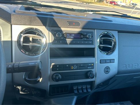 New 2026 Ford F650 Reg Cab image 19