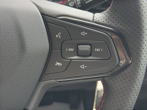 New 2026 Chevrolet Trax RS image 24