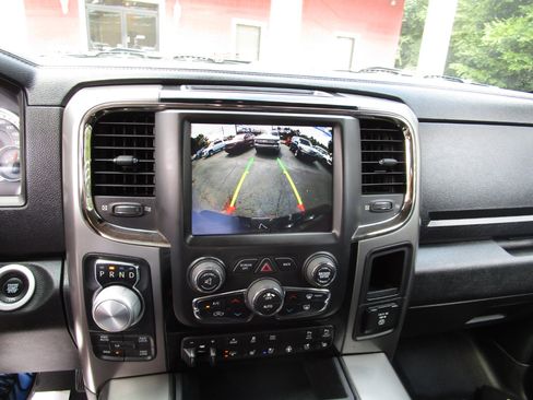 Used 2018 RAM 1500 Sport w/ Convenience Group image 13