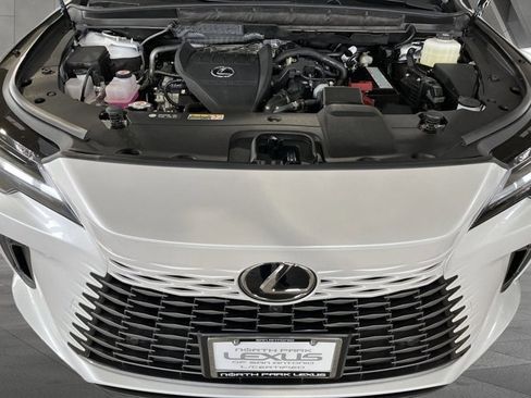 Certified 2026 Lexus RX 350 Premium w/ Accessory Package (Z1) image 28