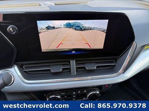 New 2026 Chevrolet Trax LT w/ Driver Confidence Package image 17