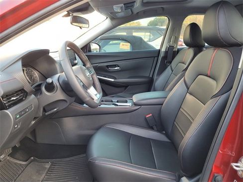 Certified 2025 Nissan Sentra SR w/ SR Premium Package image 8