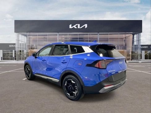 New 2026 Kia Sportage EX FWD image 6